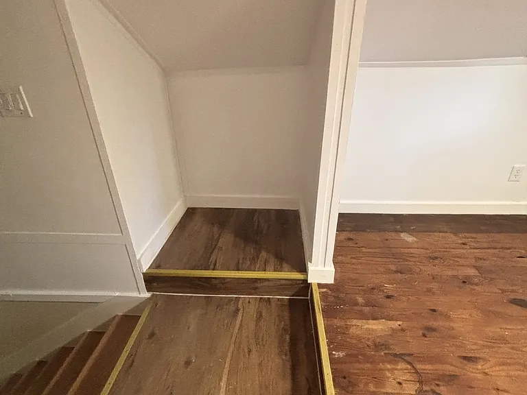 Entrance to bonus room