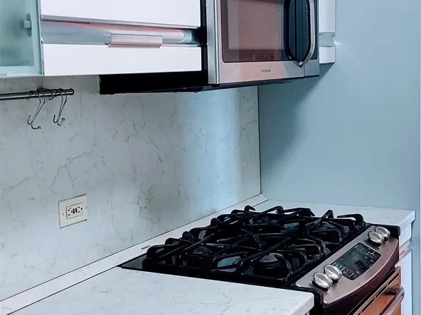 7002 Blvd East image 7 of 31