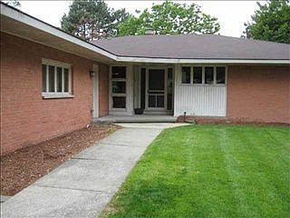 2nd image of 20 Milner Ave