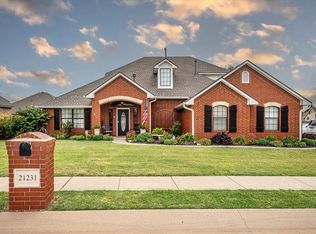21231 Lake Shadows Dr, Edmond, OK 73012