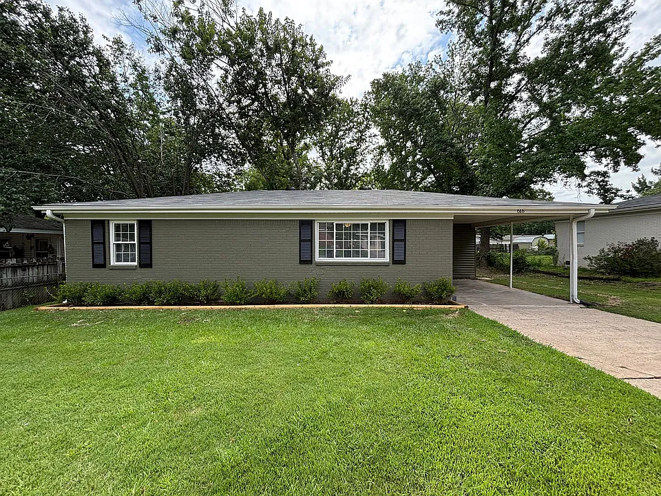 616 Sorrells Dr