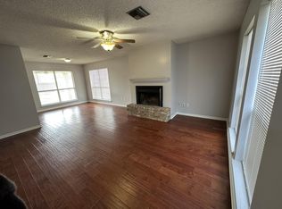 118 Beacon Dr, Youngsville, LA 70592