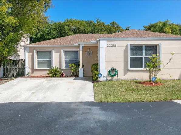22219 SW 97th Ct, Cutler Bay, FL 33190