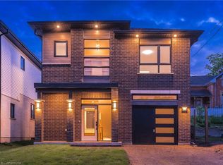 172 Forest Rd, Cambridge, ON N1S3B8