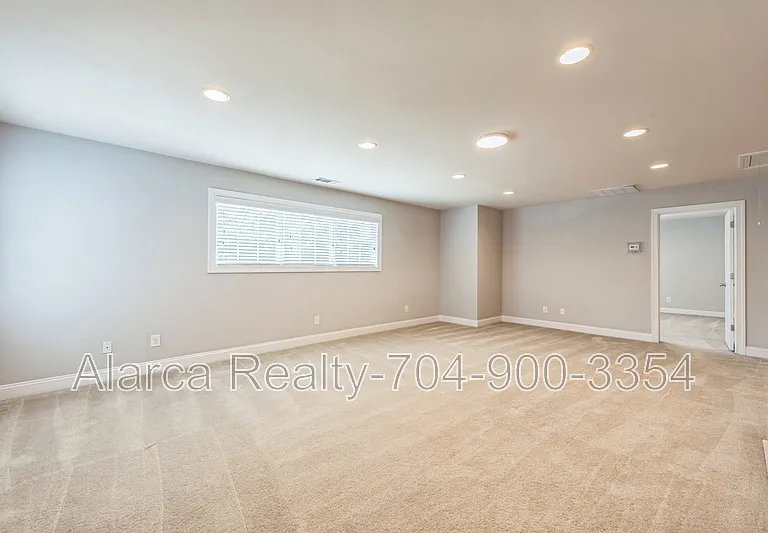 1016 Ridgehaven Rd — Photo 21