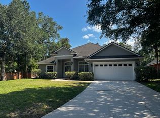 105 Oakwood Plantation Dr, Fleming Island, FL 32003