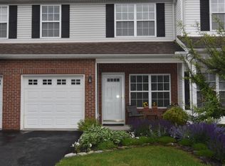 736 Park Ct, Columbus, OH 43230