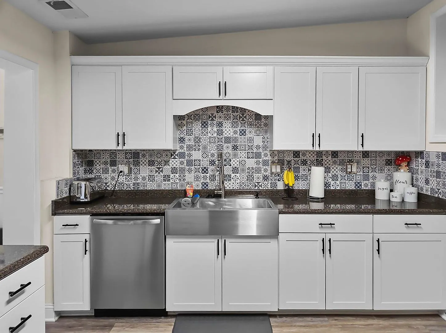 Available Now Half Off First Month's Rent! — Photo 4
