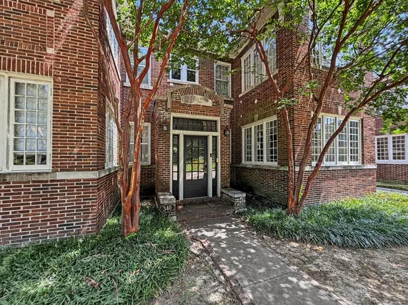 340 N McLean Blvd APT 4, Memphis, TN 38112