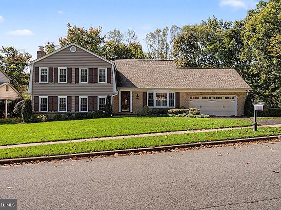 2nd image of 1832 Baldwin Dr