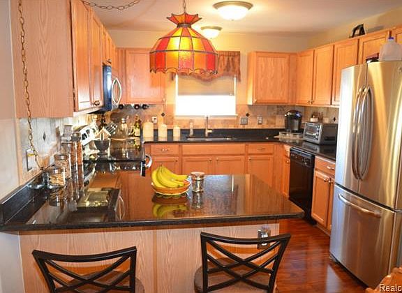 5th image of 1160 Fountain View Cir #1A