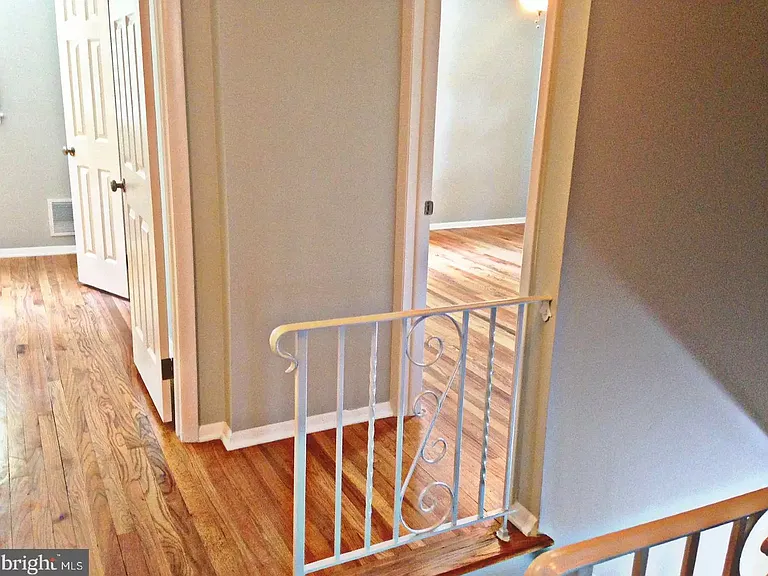 55 Montgomery St — Photo 21