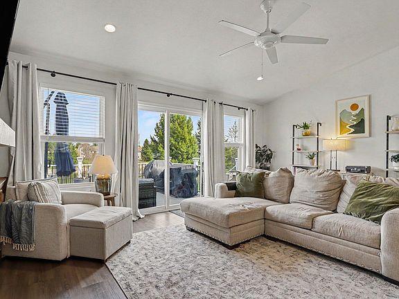 5th image of 1637 Tea Pond Ct