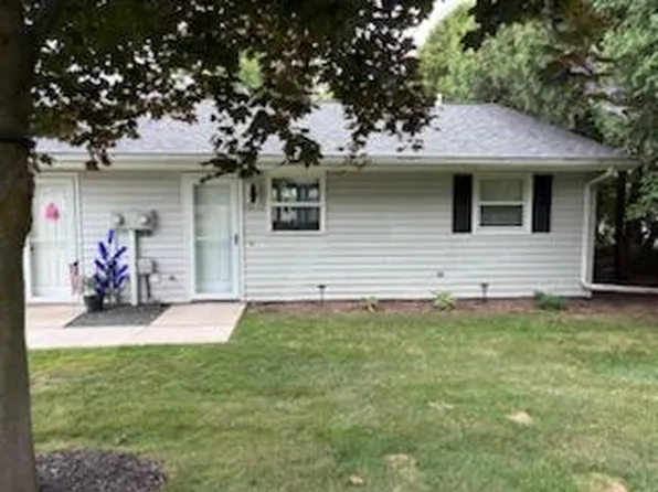 953 A Green Acres DRIVE, Sheboygan Falls, WI 53085