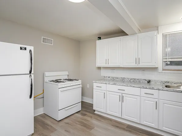 2146 Wyndhurst Rd #1, Toledo, OH 43607