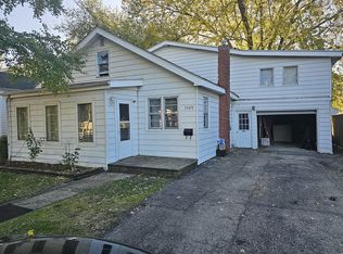 1105 S 6th St, Dekalb, IL 60115