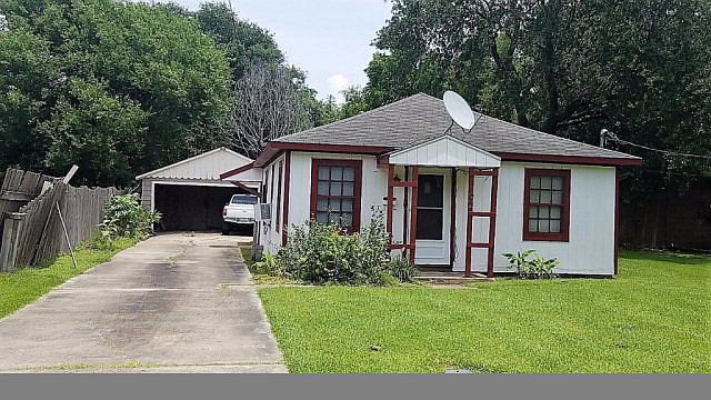 1st image of 1044 Duff Dr