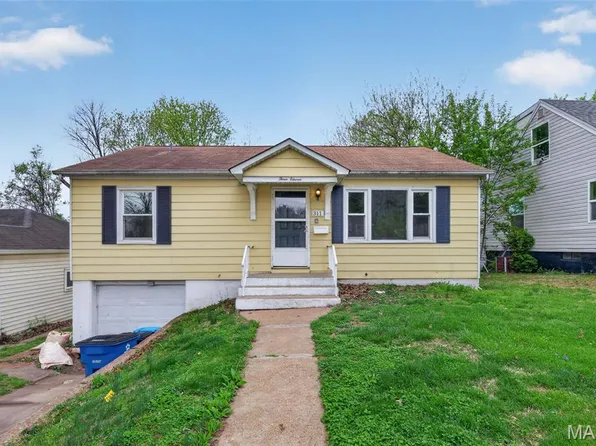 311 Superior Dr, Saint Louis, MO 63135