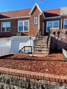 114-68 196th St, Saint Albans, NY, 11412
