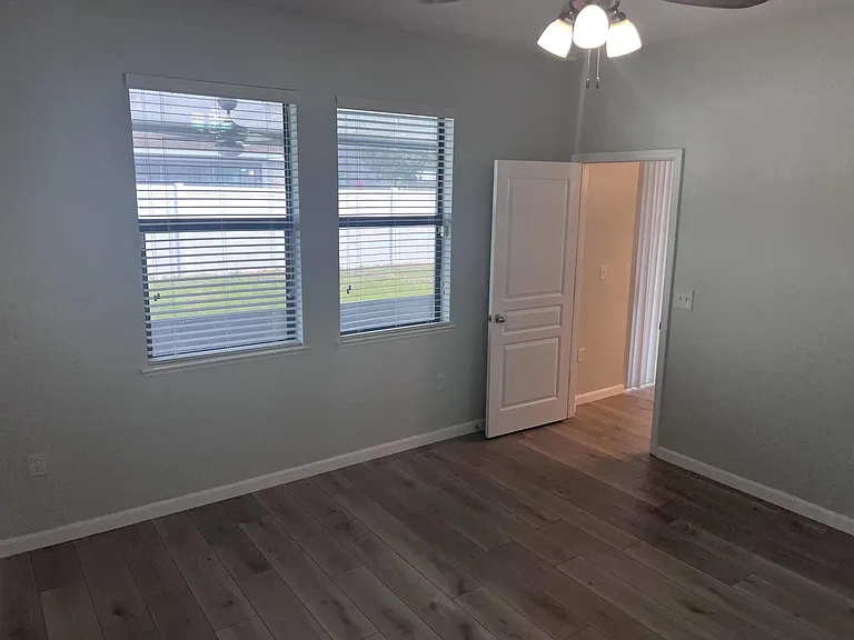 3113 Harris Park Way — Photo 17