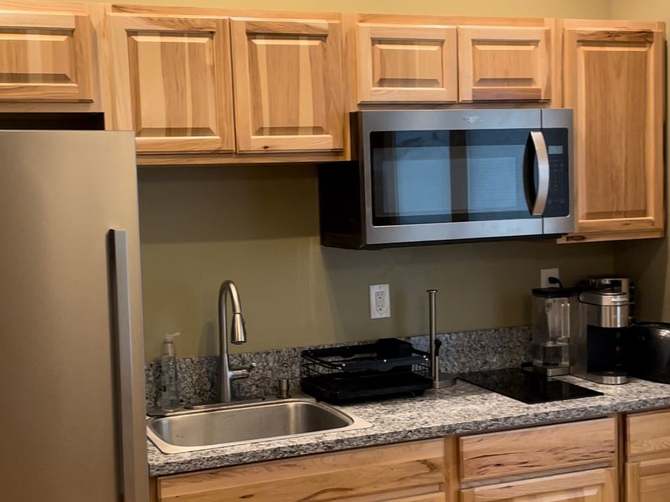 2nd image of 1307 Michigan Ave #2
