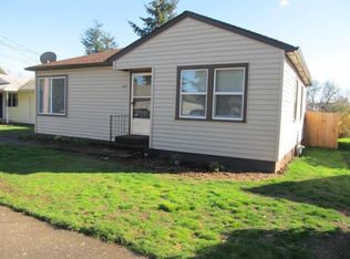 217 SW Rainbow Ave, Dallas, OR 97338