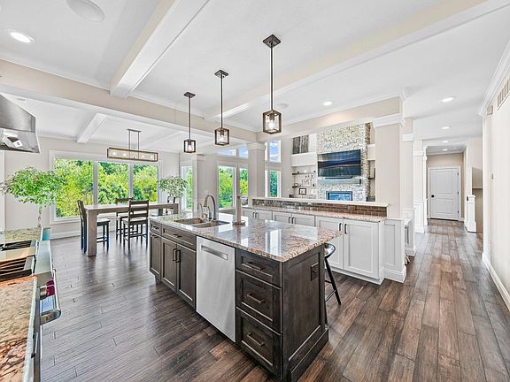 4th image of 56742 Sylvan Meadows Ln