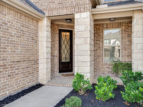 2nd image of 11553 Teresa Ln