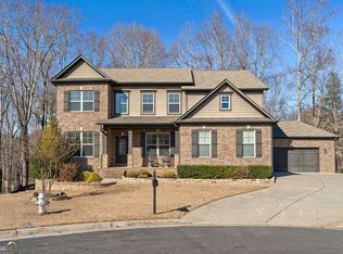 9240 Holly Wood Dr, Gainesville, GA