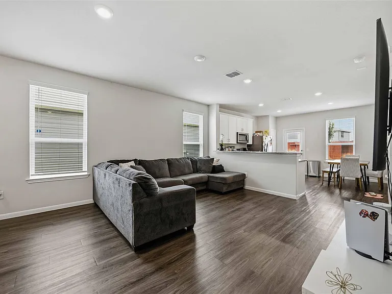 6435 Kimball Mill Ln — Photo 4