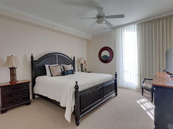 2nd image of 2060 Beach Blvd
