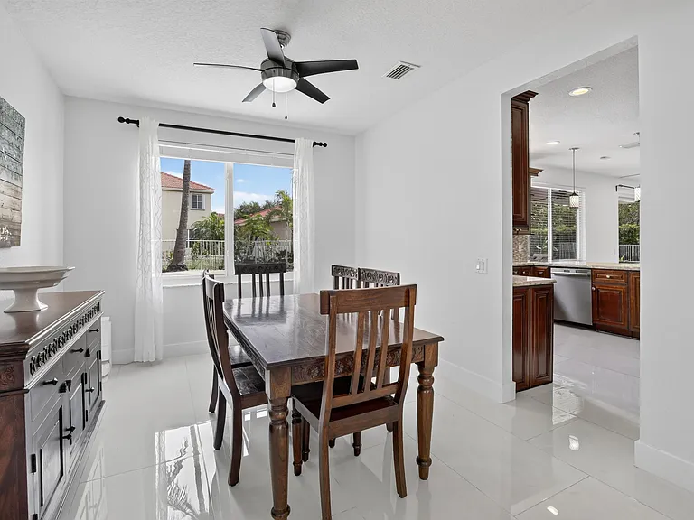 3701 Condor Ct — Photo 12