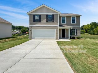 111 Weller Ln, Thomasville, NC 27360