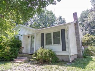 21138 Smoots Rd, Bowling Green, VA 22427
