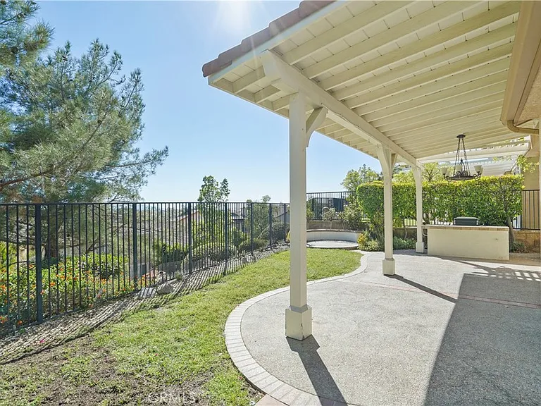 20600 Vercelli Way — Photo 41
