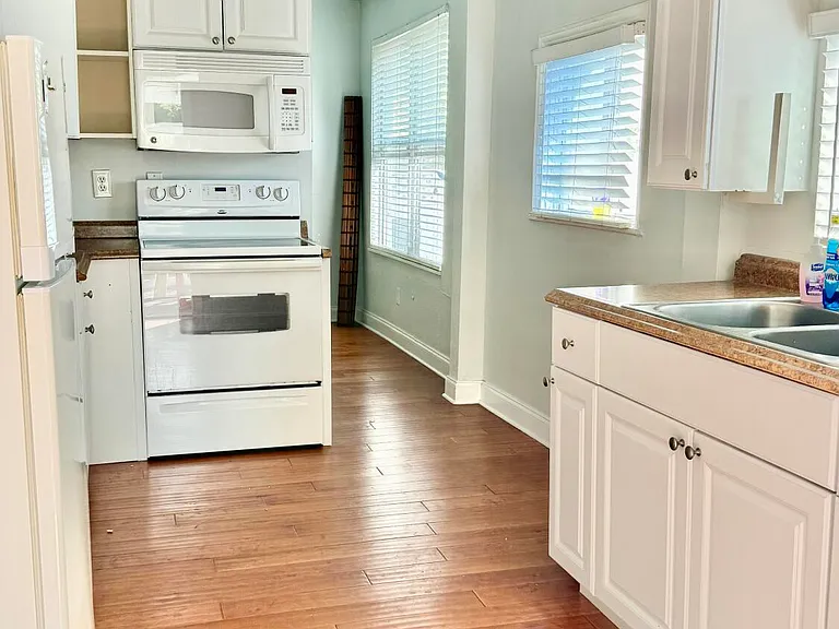205 S Federal Hwy — Photo 10