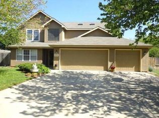 3904 Kimos Cir, Lawrence, KS 66049