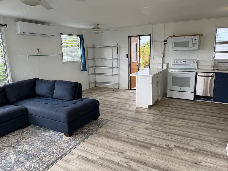 737 Maluniu Ave — Photo 6