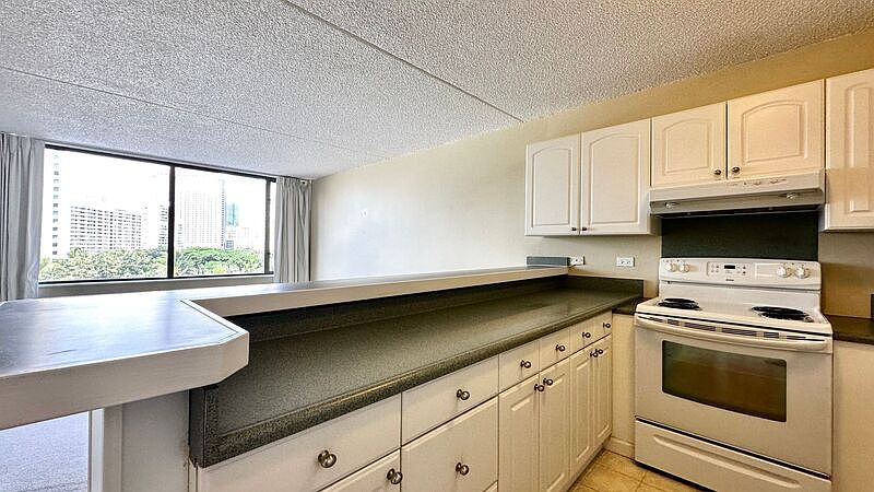1st image of 411 Hobron Ln APT 612
