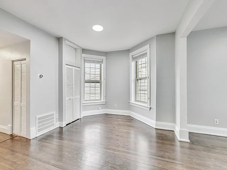 1809 N Francisco Ave #1 — Photo 7