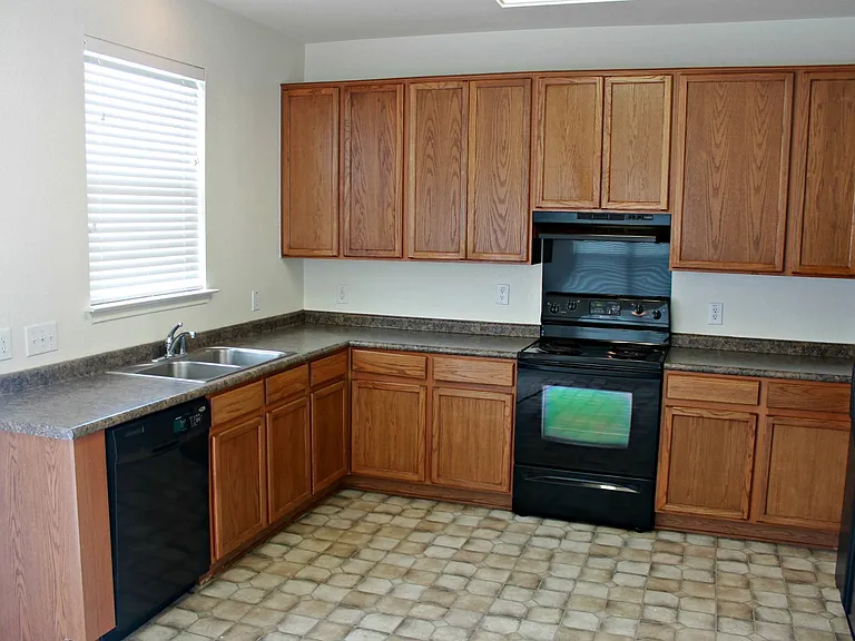 3516 Cisco Trl — Photo 8