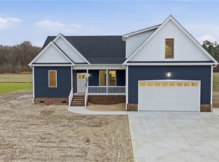 592 Lake Rd, Hertford, NC 27944