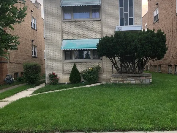 9010 Bronx Ave, Skokie, IL 60077