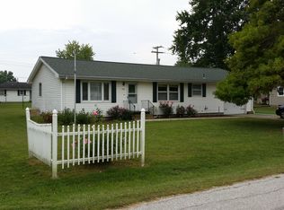 402 W Daniels Ave, Vandalia, MO 63382