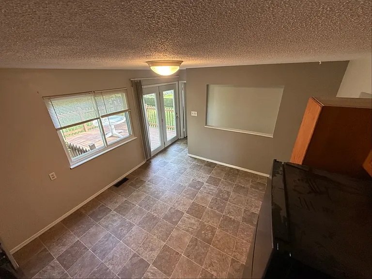 11918 Brookmont Dr — Photo 5