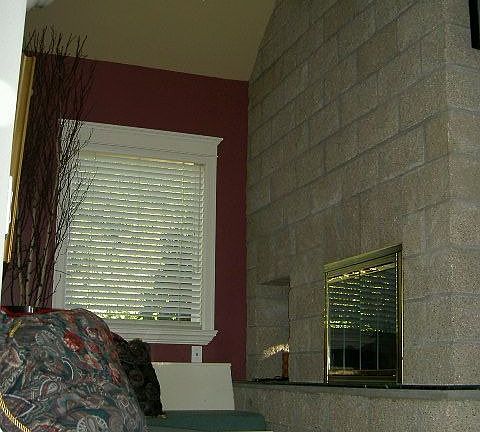 Double sided fireplace and sitting area