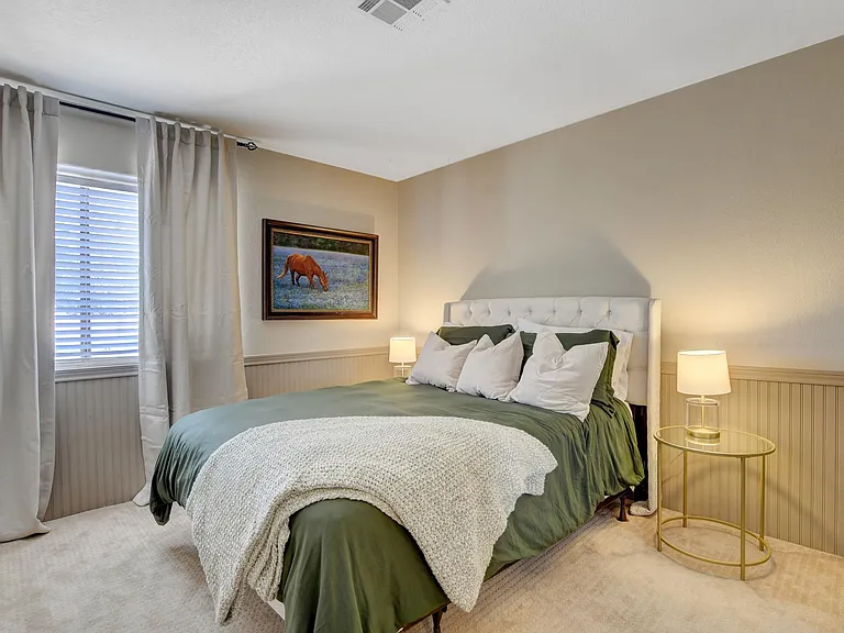 9205 Sandy Shores Dr — Photo 37