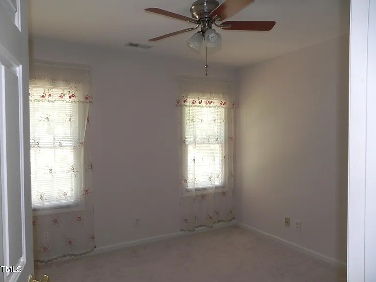 216 Castle Hayne Dr — Photo 13