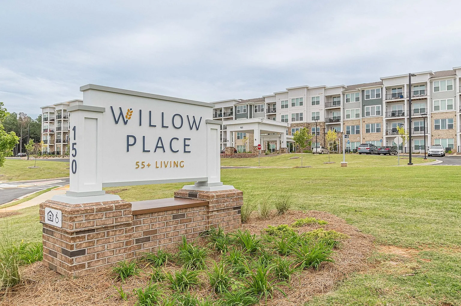 Willow Place 55+ Apartments — Photo 1