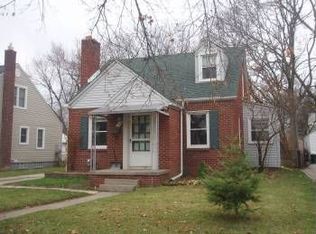 902 Hoffman Ave, Royal Oak, MI